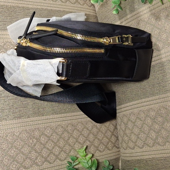 NWT Tumi Voyageur Ruma Small Crossbody Messenger Bag - Picture 10 of 16